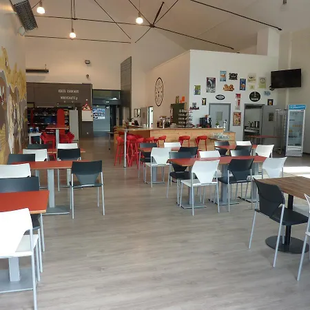 Au Petit Brasseur Wagon Lit