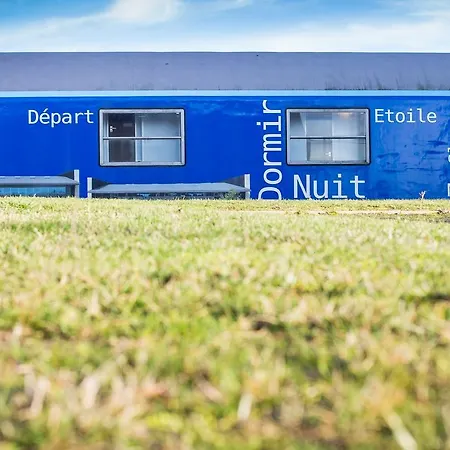 אורחן Au Petit Brasseur Wagon Lit *